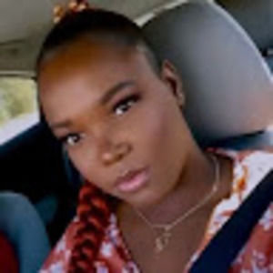 Meet your Posher, Rayonia